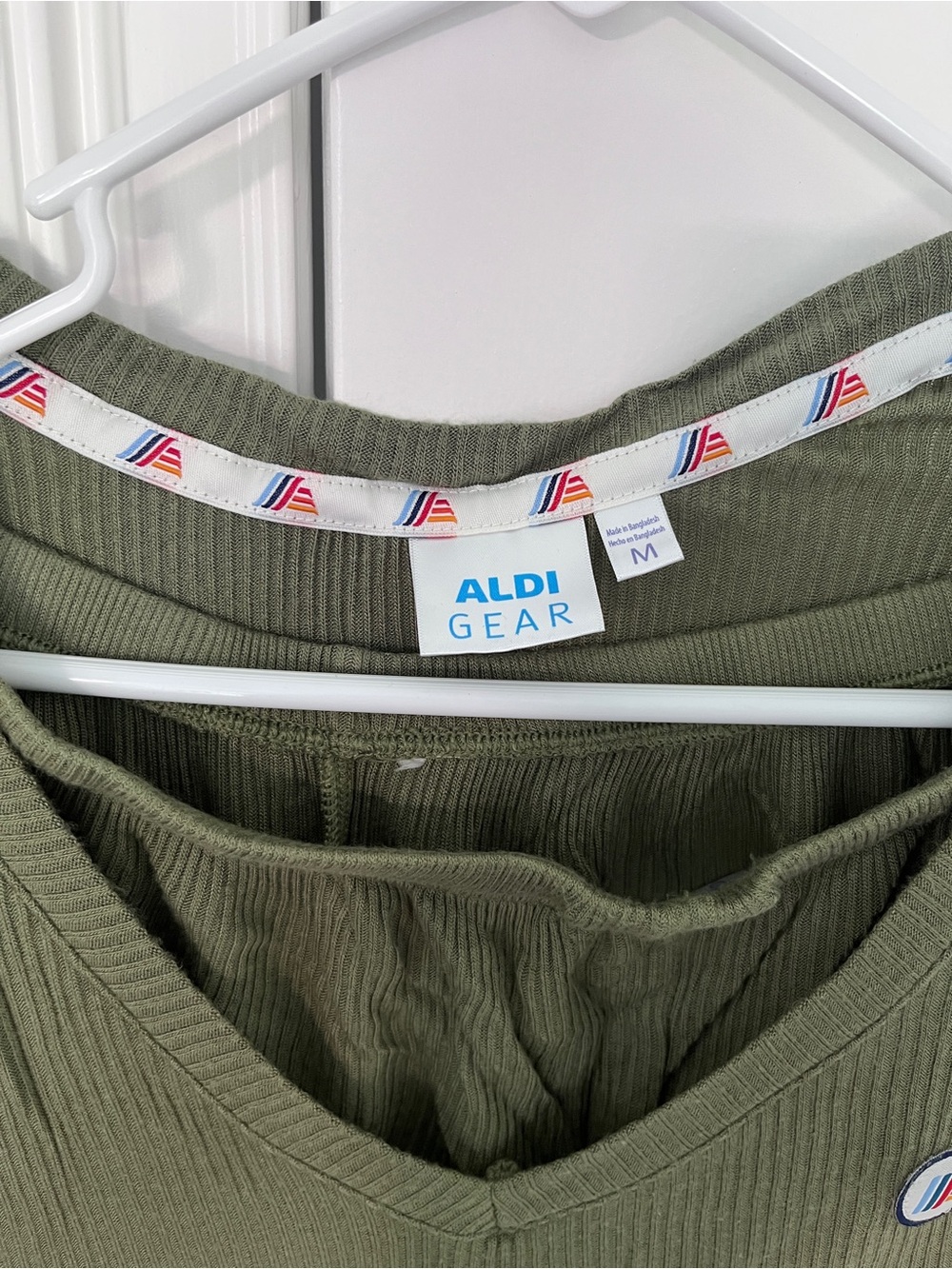 Olive Ribbed V-Neck Pajama Set - Brand: - Picture 3 of 3